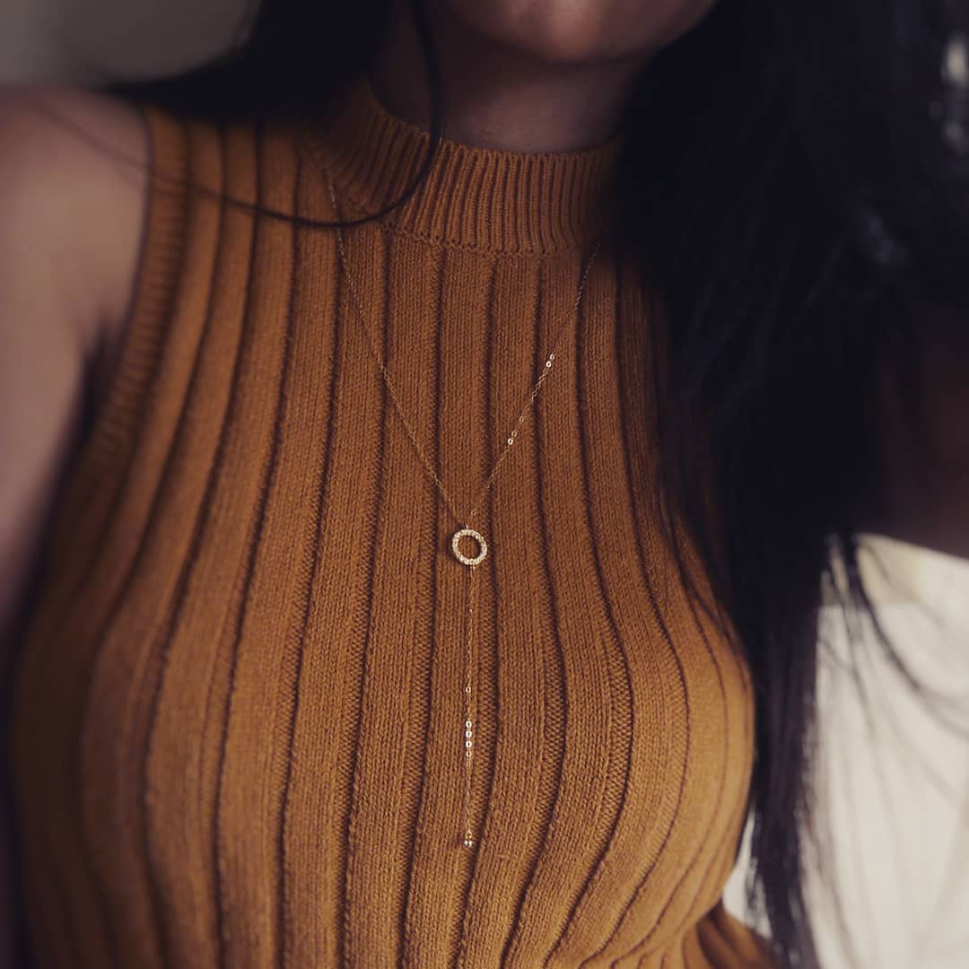Shiny Circle Y Necklace